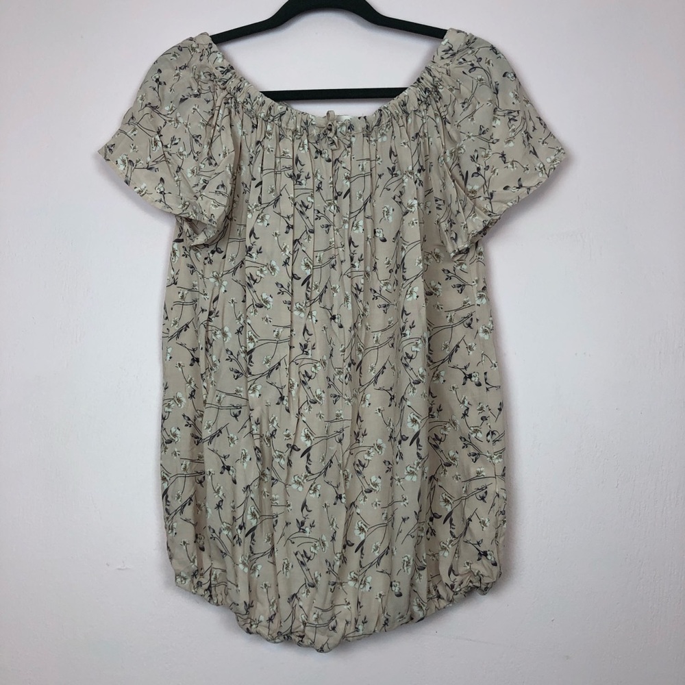 Off the Shoulder Blouse Size XL